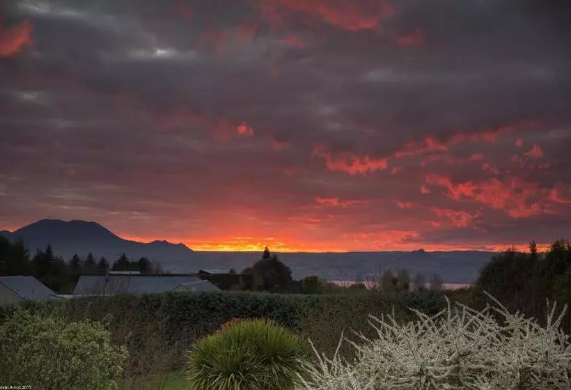 Fotos del hotel Chalet Eiger Lodge:  6