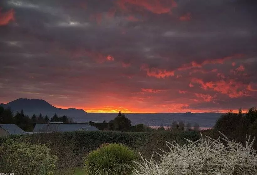 Fotos del hotel Chalet Eiger Lodge:  17