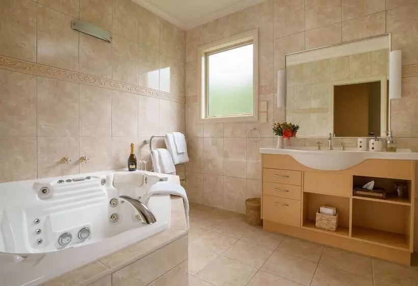 Fotos del hotel Chalet Eiger Lodge:  4