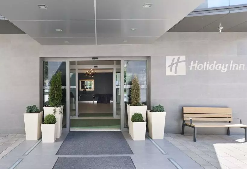 Holiday Inn Trnava, An Ihg