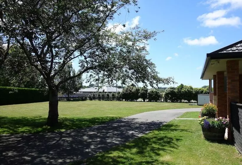 Fotos del hotel Chardonnay Motor Lodge:  2