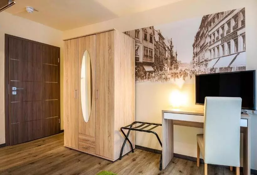 Fotos del hotel Schroeders City-style-:  2