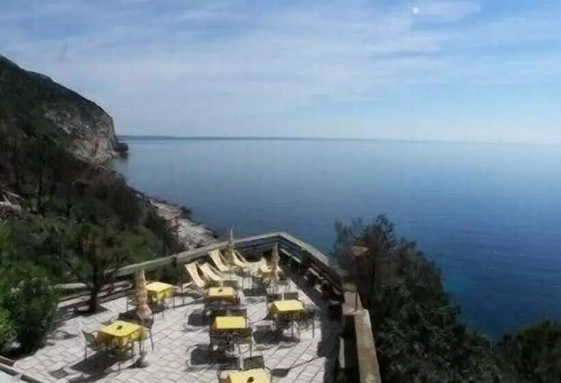 Fotos del hotel L'oasi:  3