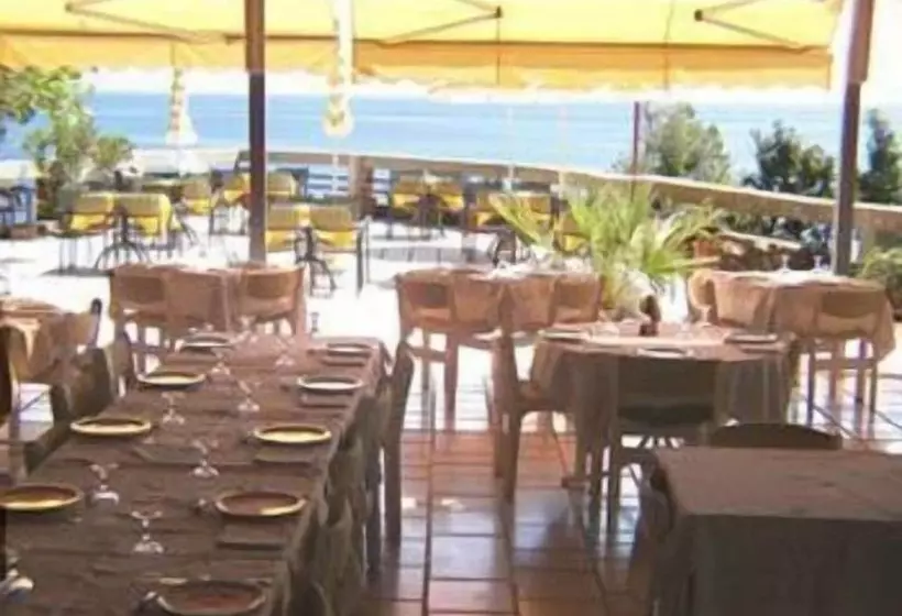 Fotos del hotel L'oasi:  2