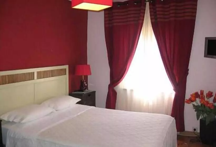 Fotos del hotel Residencia Pedra Antiga:  15