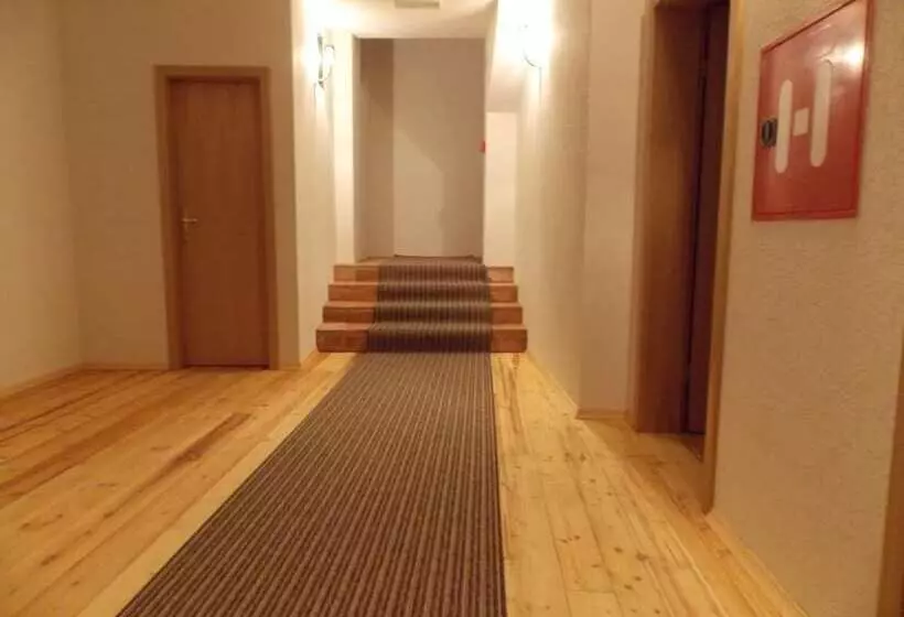 Fotos del hotel Guesthouse Stari Tišler:  10