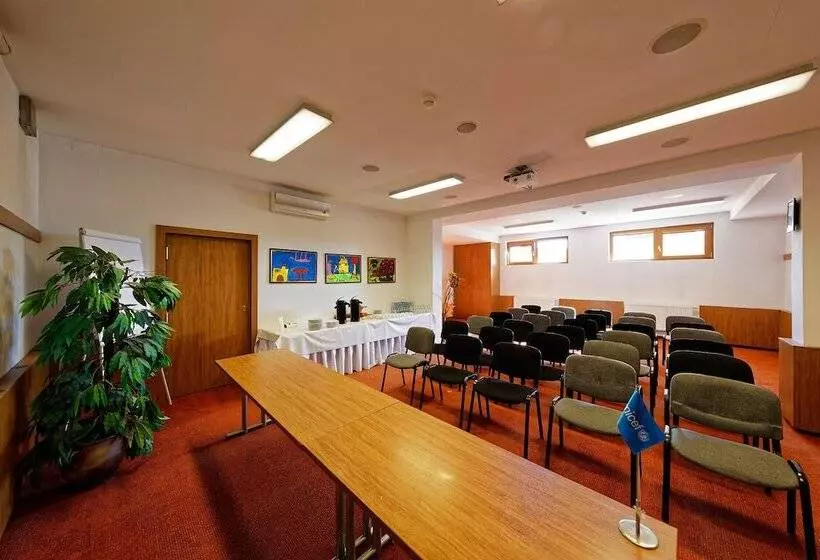 Fotos del hotel Max Inn:  13