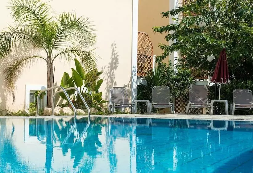 Fotos del hotel California Beach:  22