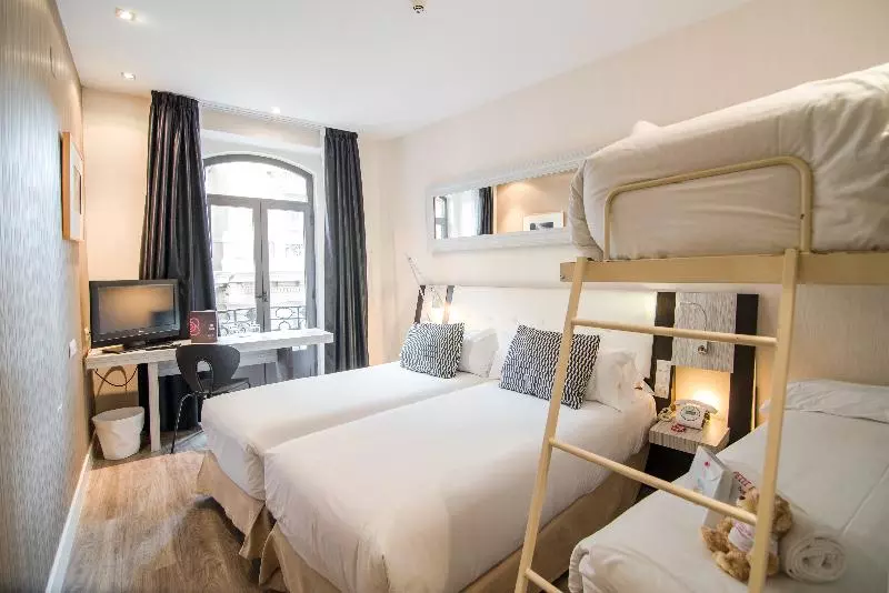 Fotos del hotel Petit Palace Chueca:  8