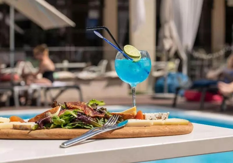 Fotos del hotel Novotel Avignon Centre:  22