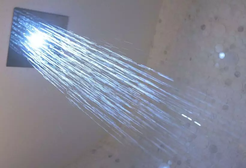 Fotos del hotel Apostrophe Hôtel:  10