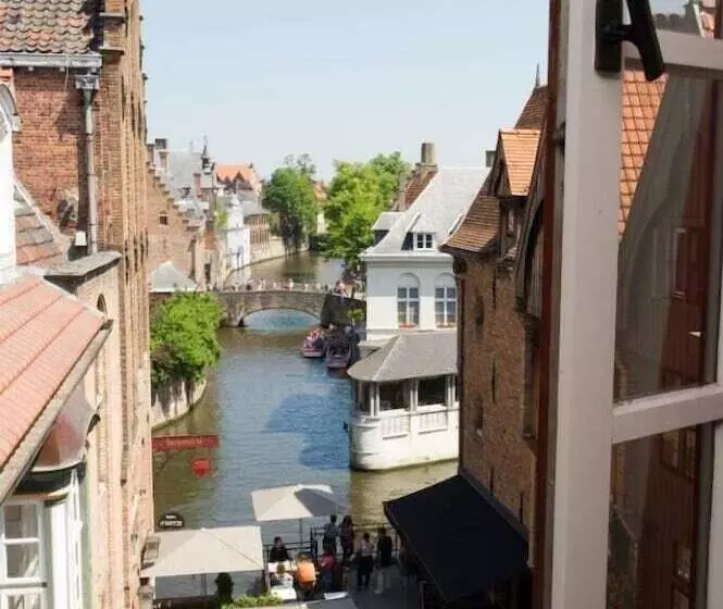 Fotos del hotel Bourgoensch Hof:  4