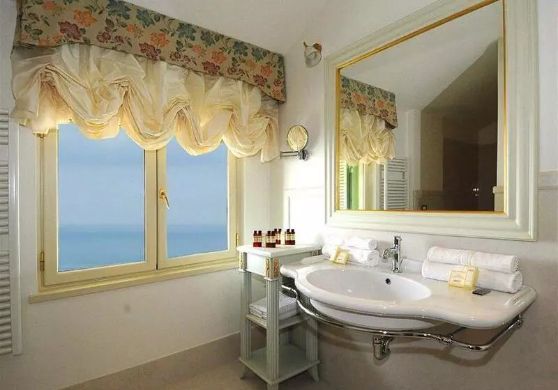 Fotos del hotel De Paris Sanremo:  5