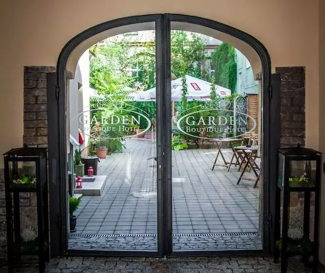 Fotos del hotel Garden Boutique Residence:  9