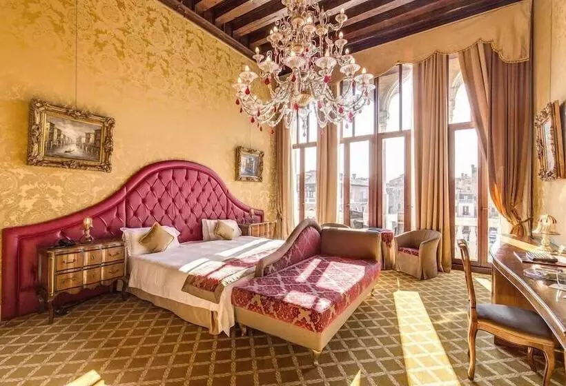 Fotos del hotel Pesaro Palace:  13