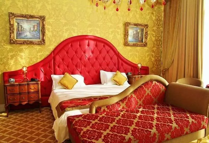 Fotos del hotel Pesaro Palace:  6