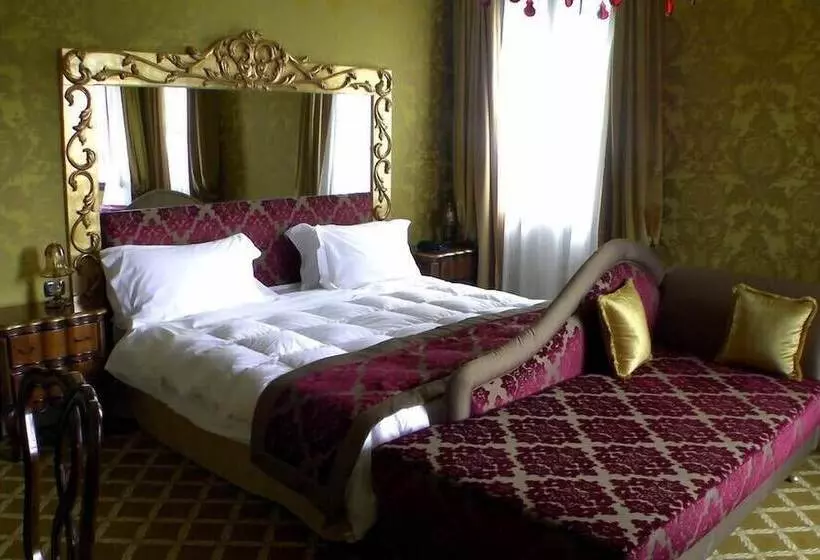 Fotos del hotel Pesaro Palace:  7