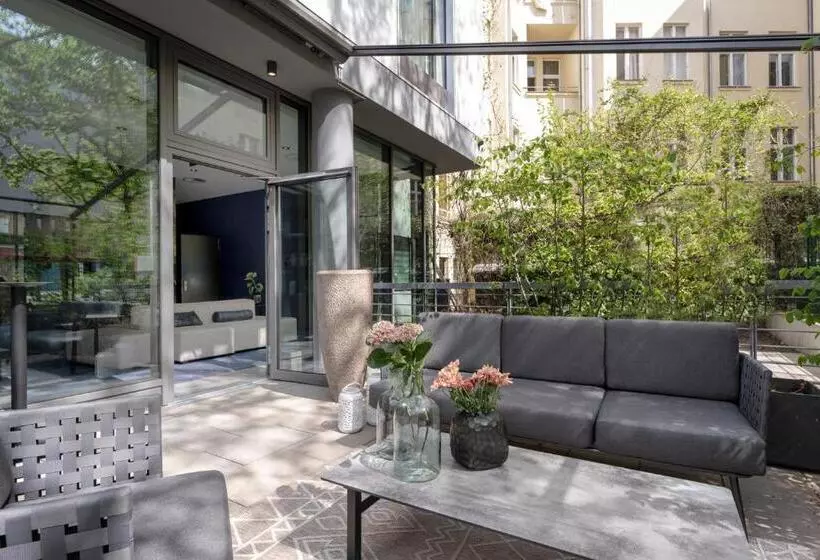 Fotos del hotel H'Otello K'80 Berlin:  15