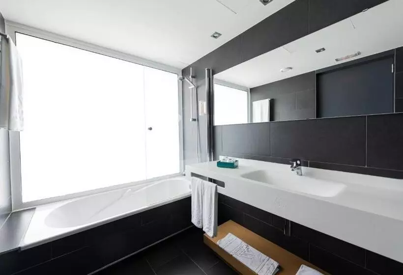 Fotos del hotel Atenea Port Barcelona Mataró:  16