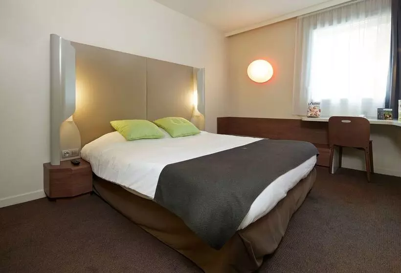 Campanile Nantes Centre – Saint Jacques