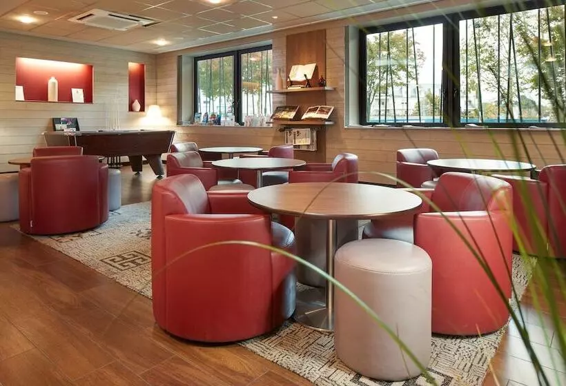 Fotos del hotel Campanile Nantes Centre - Saint Jacques:  2