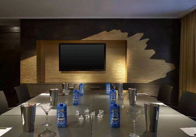 Fotos del hotel W Paris  Opéra:  16