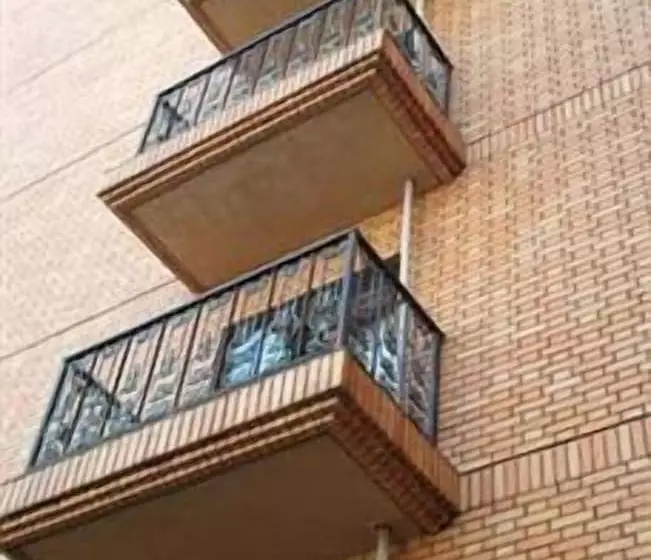 Fotos del hotel Business  Nissei:  7