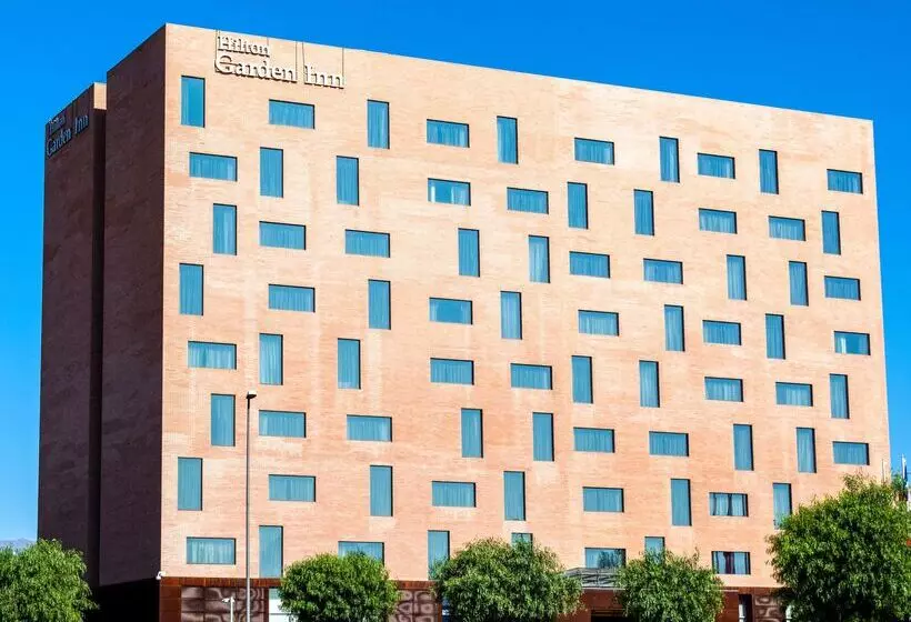 Hilton Garden Inn Santiago Airport