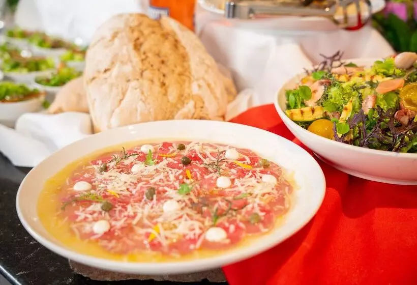 Fotos del hotel Hilton Garden Inn Santiago Airport:  6