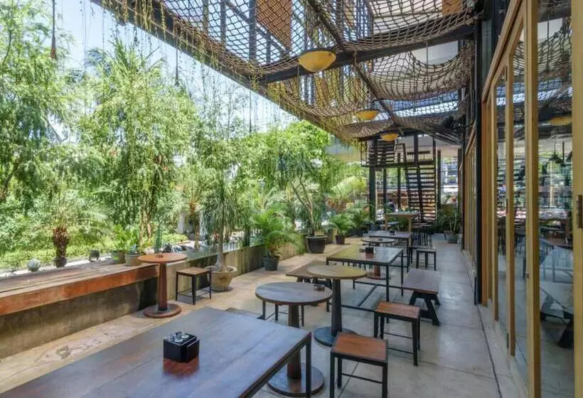 Fotos del hotel Kokonut Suites:  10