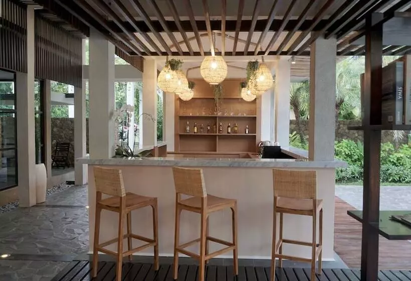 Fotos del hotel Kokonut Suites:  14