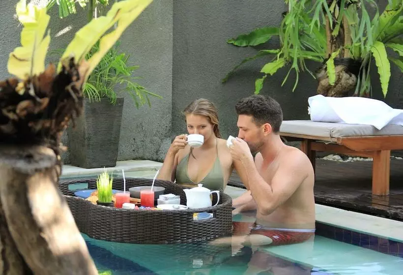 Fotos del hotel The Wolas Villa & Spa:  5