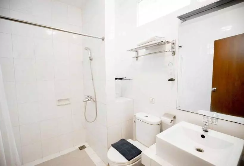 Fotos del hotel Cakra Kembang:  7