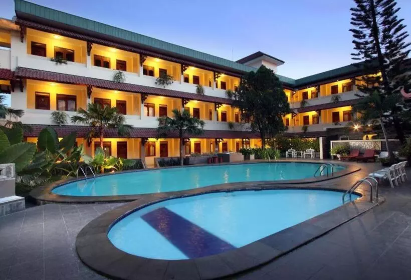 Fotos del hotel Cakra Kembang:  9