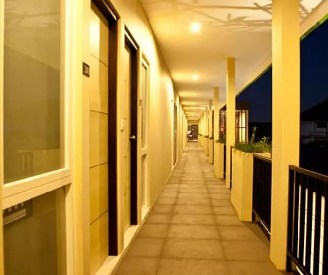 Fotos del hotel Eazy Suite:  3