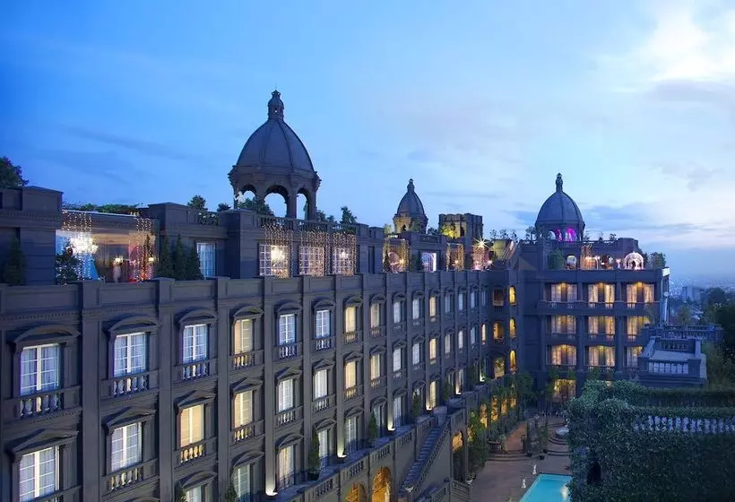 Gh Universal Hotel Bandung