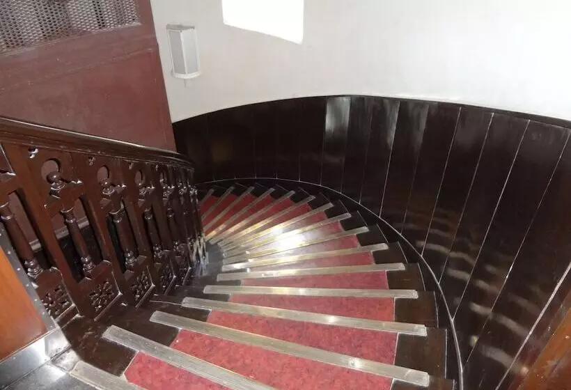 Fotos del hotel Grand  Mumbai  Ballard Estate, Fort:  6