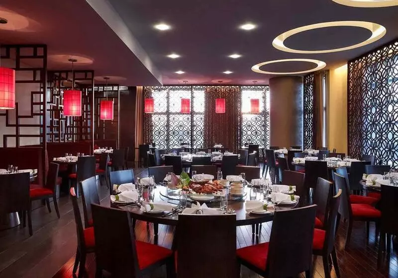 Fotos del hotel Grand Mercure Danang:  4