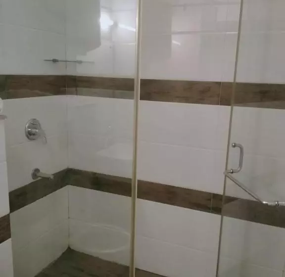 Fotos del hotel La Wisteria:  9