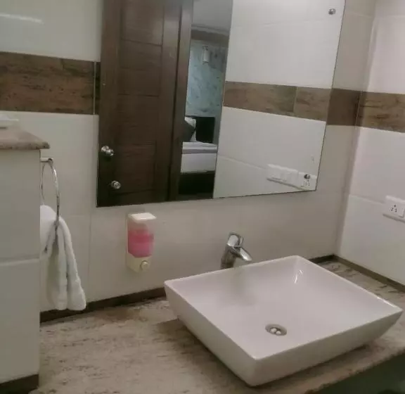 Fotos del hotel La Wisteria:  6