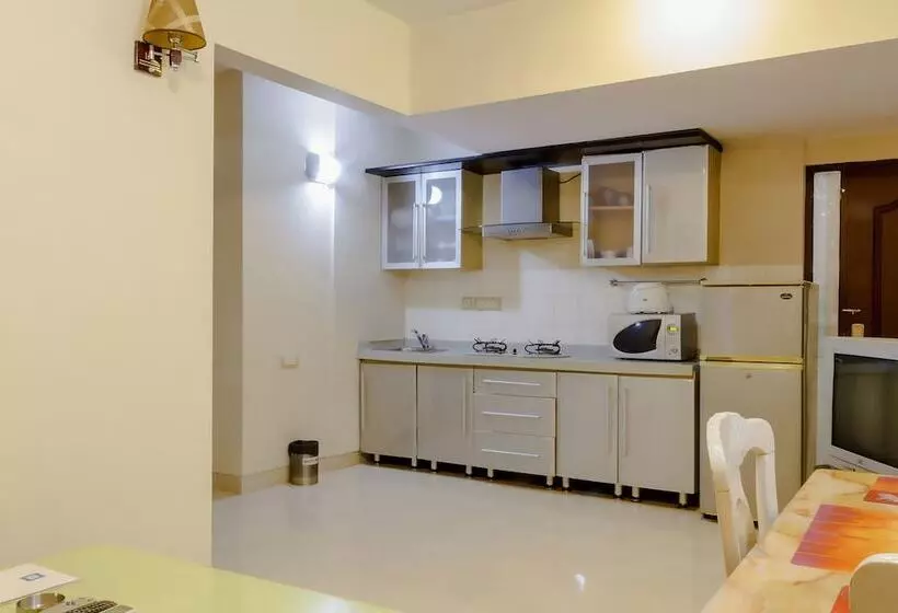 Fotos del hotel Landmark Suites:  6