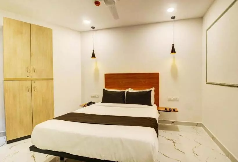 Fotos del hotel Minerva Grand:  12