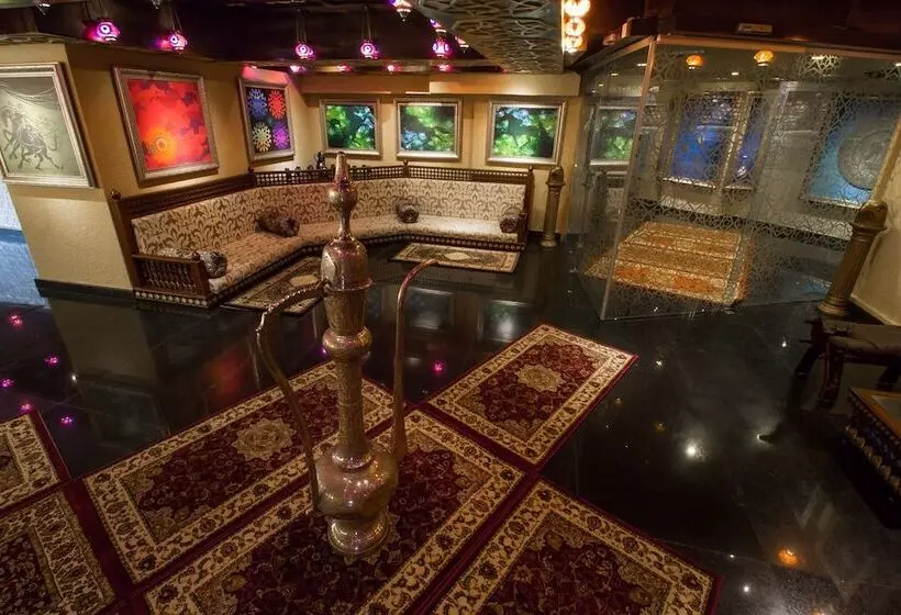 Fotos del hotel Sterlings Mac  & Suites:  9