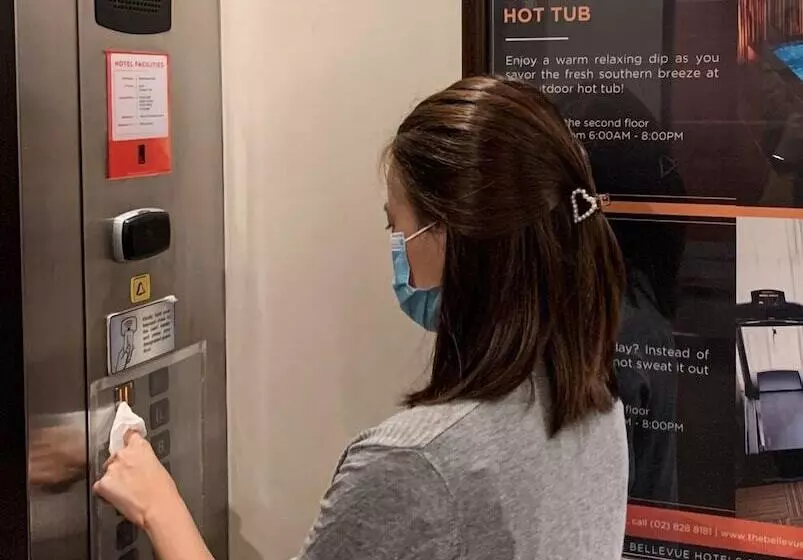 Fotos del hotel The B:  12