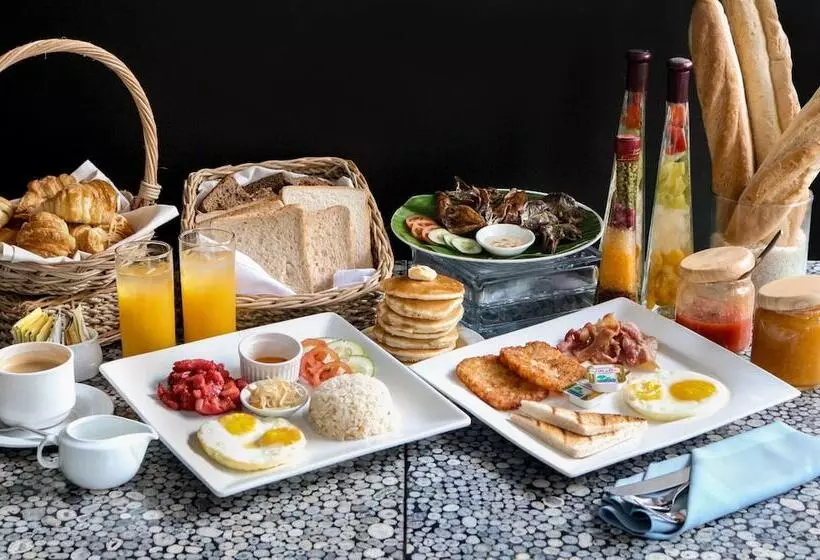 Fotos del hotel The B:  6