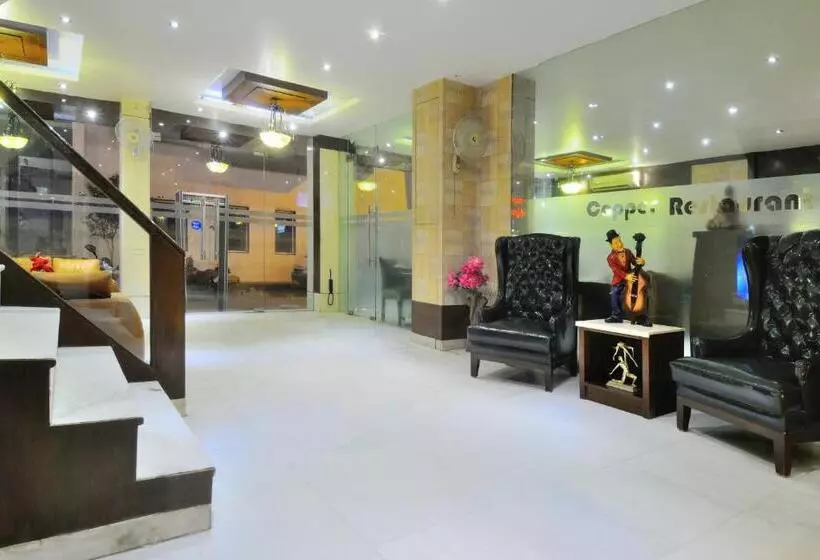 Fotos del hotel The Raj, New Delhi:  2