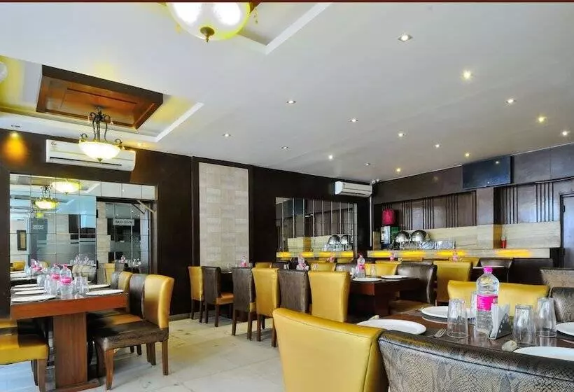 Fotos del hotel The Raj, New Delhi:  3