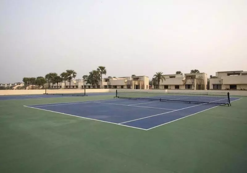 Fotos del hotel Vedic Village Spa Resort:  4