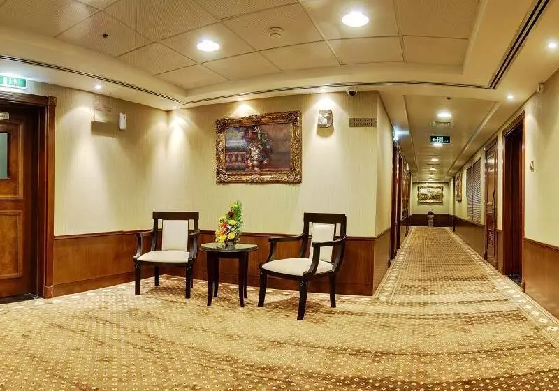 Fotos del hotel Deira Suites Deluxe Hotel Suites:  18