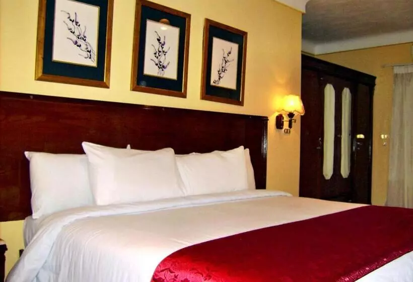 Fotos del hotel Alexandria Mediterranean Suites:  5